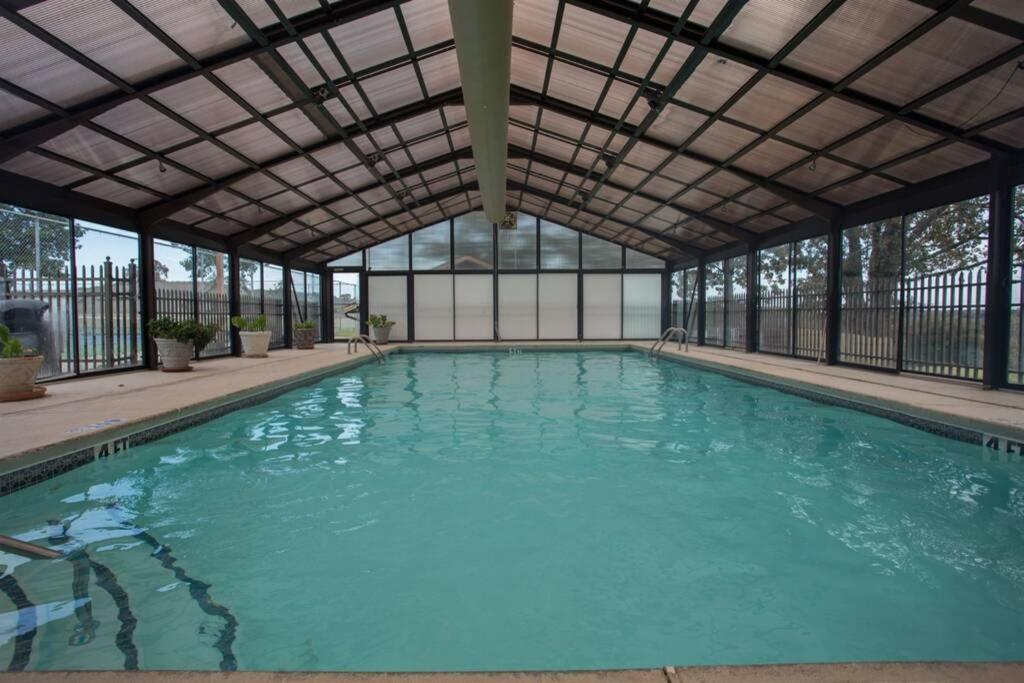 On Pointe Getaway Branson Exterior photo